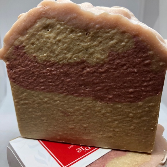 🧼Apple Pie Artisan Natural Soap 5.0 Oz red apple - Picture 11 of 14